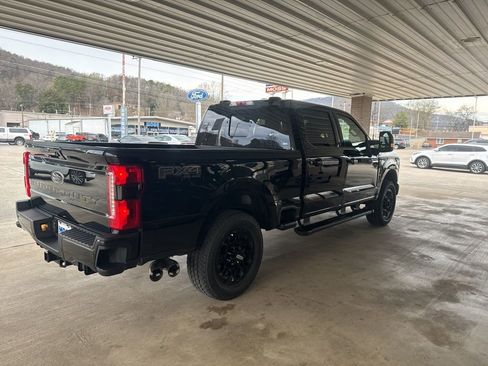 New 2026 Ford F250 XLT w/ XLT Premium Package AWD/4WD image 4