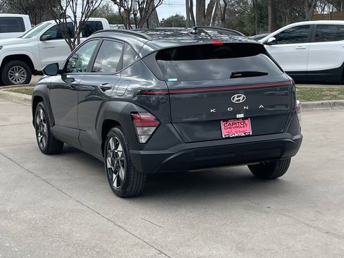 Used 2024 Hyundai Kona SEL image 4