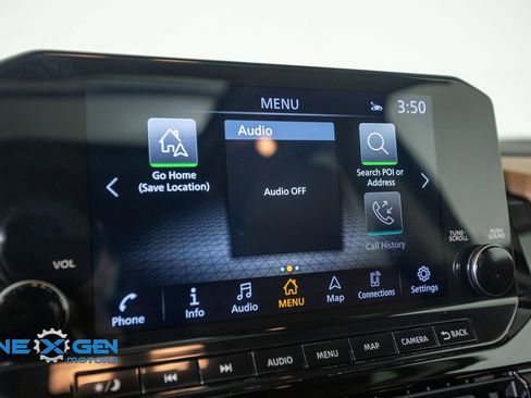 Used 2022 Nissan Pathfinder Platinum AWD/4WD image 17