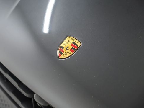 Certified 2023 Porsche Macan S AWD/4WD image 12