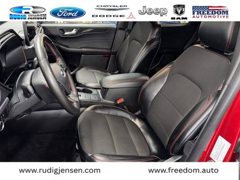 Used 2024 Ford Escape ST-Line image 11