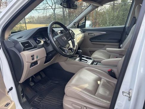 Certified 2020 Honda Pilot EX-L image 13