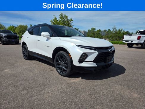 Used 2024 Chevrolet Blazer RS w/ Driver Confidence II Package AWD/4WD image 9