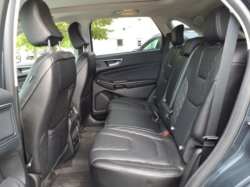 Used 2024 Ford Edge Titanium w/ Equipment Group 301A AWD/4WD image 9