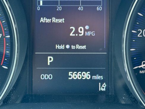 Used 2021 Toyota C-HR LE image 14