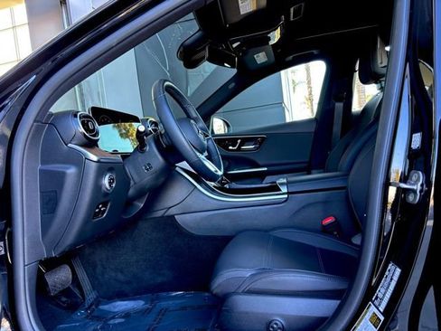 Used 2025 Mercedes-Benz C 300 Sedan image 24