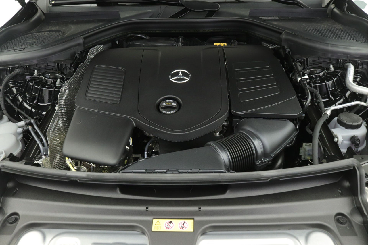 New 2027 Mercedes-Benz GLC 300 image 10