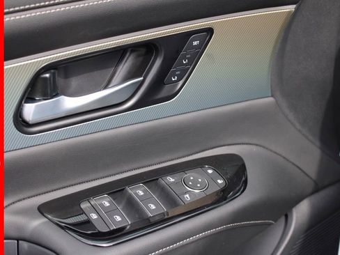 New 2025 Nissan Murano SL image 13