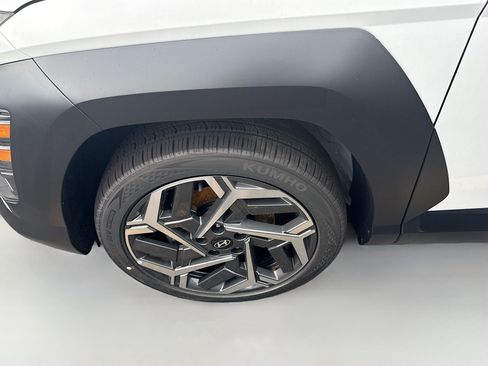 New 2026 Hyundai Kona SEL Premium FWD image 23