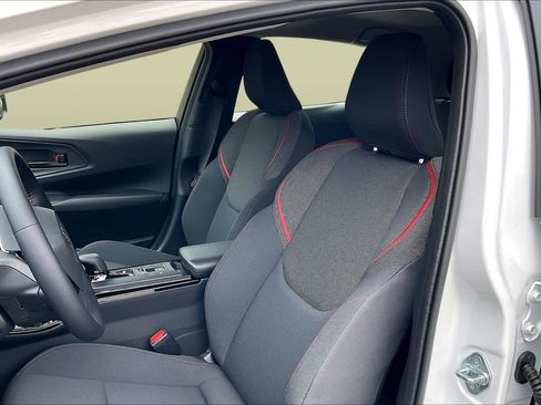 New 2026 Toyota Prius Plug-In Hybrid image 9