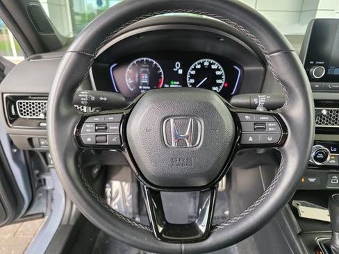 Used 2023 Honda Civic Sport image 23