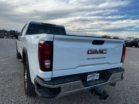 Used 2022 GMC Sierra 2500 Pro w/ Gooseneck/5TH Wheel Package image 8