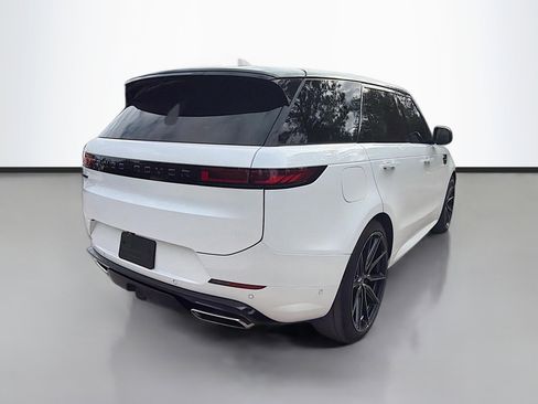 Used 2024 Land Rover Range Rover Sport Dynamic SE image 5