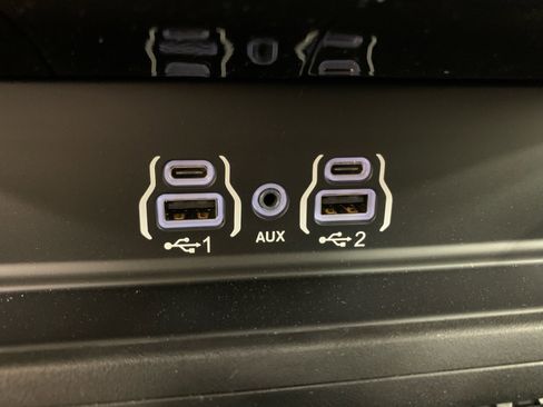 New 2026 RAM 2500 Laramie AWD/4WD image 34