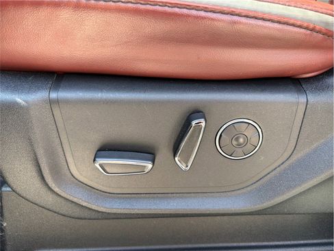 Used 2019 Ford F350 Platinum w/ Platinum Ultimate Package image 22