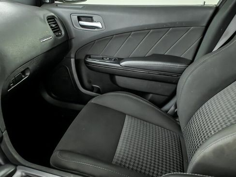 Used 2019 Dodge Charger R/T w/ Driver Confidence Group RWD image 30