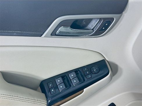 Used 2020 GMC Yukon Denali w/ Open Road Package image 25