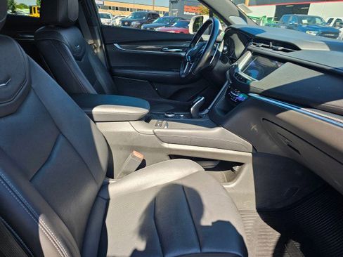 Used 2020 Cadillac XT5 Sportv image 12