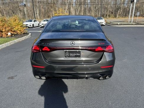 New 2026 Mercedes-Benz E 53 AMG e 4MATIC Sedan image 4