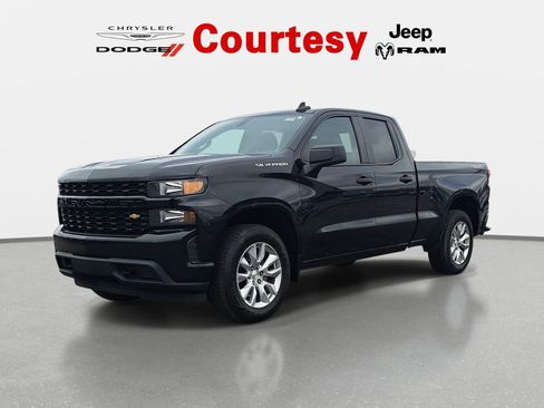 Used 2021 Chevrolet Silverado 1500 Custom image 9