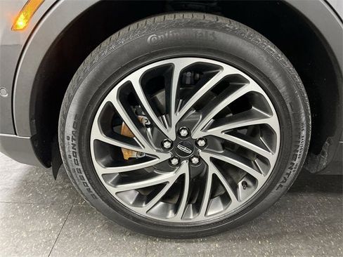 Used 2020 Lincoln Nautilus Reserve w/ Equipment Group 201A image 34