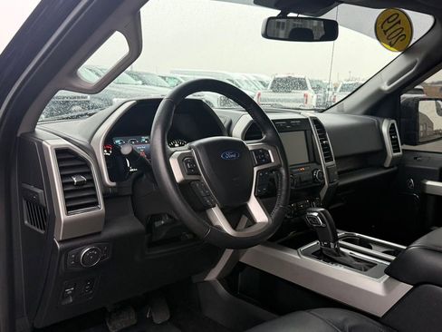 Used 2019 Ford F150 Lariat image 4