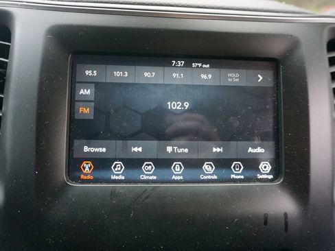 Used 2021 Jeep Cherokee Latitude image 10