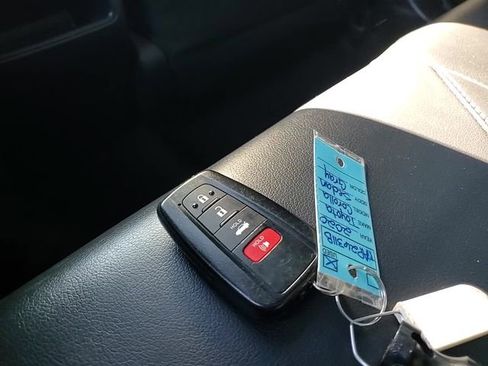 Used 2020 Toyota Corolla XSE w/ Carpet Mat Package (TMS) image 29