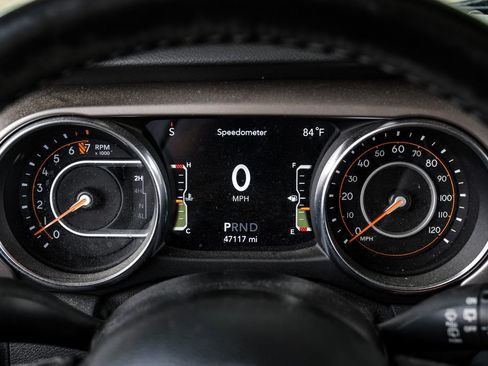 Used 2021 Jeep Wrangler Unlimited Sport image 29