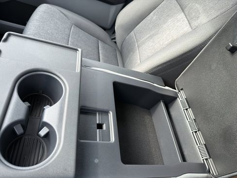 New 2025 Ford F550 4x4 Regular Cab Super Duty image 30