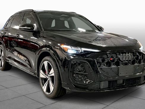 New 2025 Audi SQ5 Premium Plus image 2