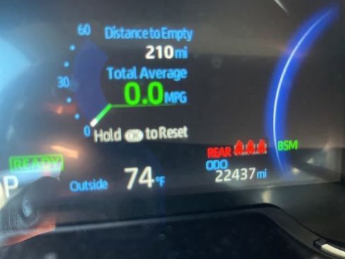 Used 2025 Toyota RAV4 XLE AWD/4WD image 14