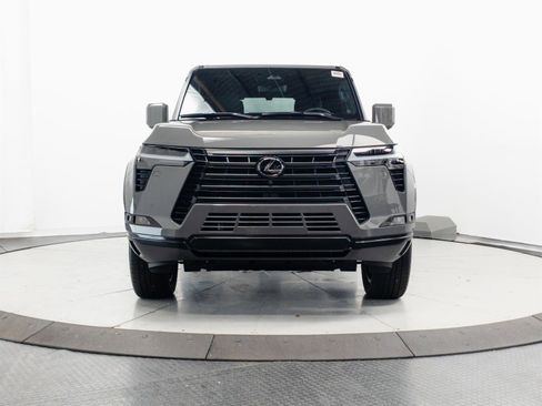 New 2026 Lexus GX 550 AWD/4WD image 2