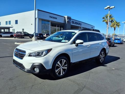 Used 2018 Subaru Outback 2.5i Limited image 6