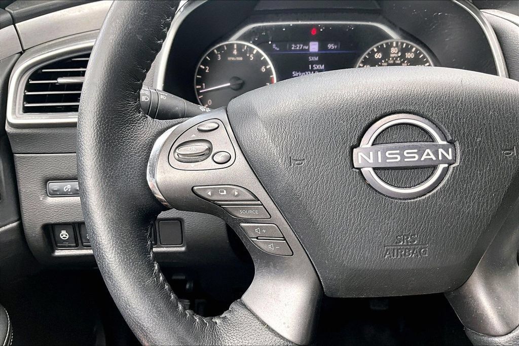 Used 2023 Nissan Murano SL AWD/4WD image 11