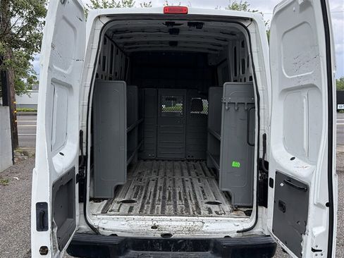 Used 2014 Nissan NV 2500 S w/ Side & Curtain Airbag Package RWD image 5