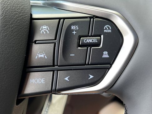 New 2026 Lexus RZ 450e AWD image 18