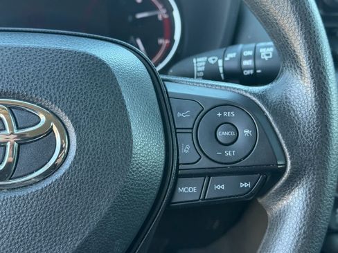 Used 2024 Toyota RAV4 XLE FWD image 10
