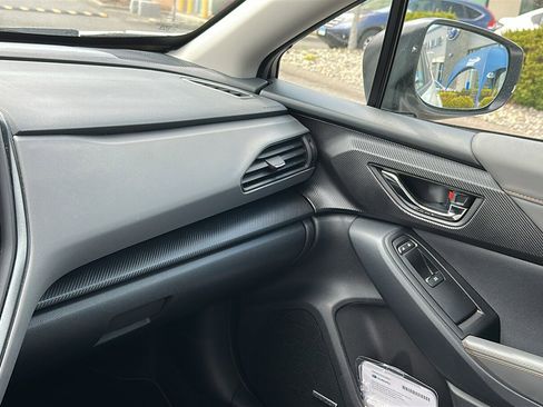 Used 2024 Subaru Crosstrek 2.5i Limited image 20
