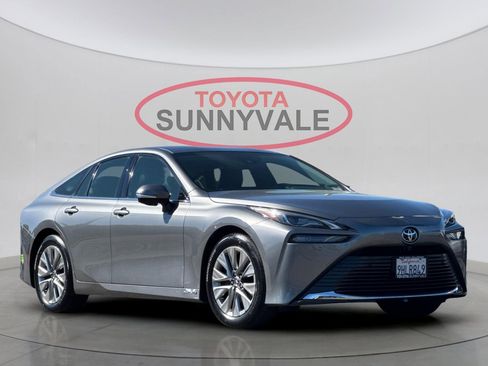 Certified 2023 Toyota Mirai XLE image 10