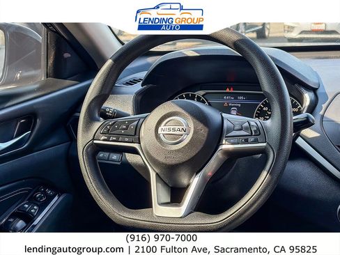 Used 2021 Nissan Altima 2.5 SV FWD image 14