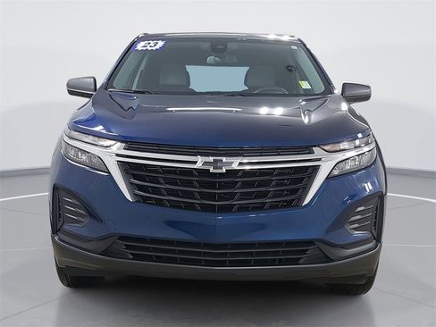 Used 2023 Chevrolet Equinox LS w/ LS Convenience Package image 10