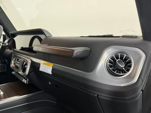 Used 2025 Mercedes-Benz G 63 AMG 4MATIC image 83