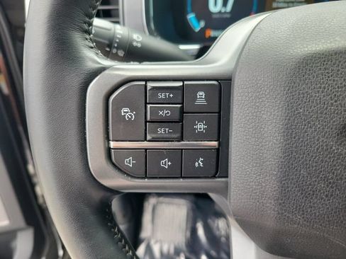 Used 2022 Ford F150 Lariat AWD/4WD image 25