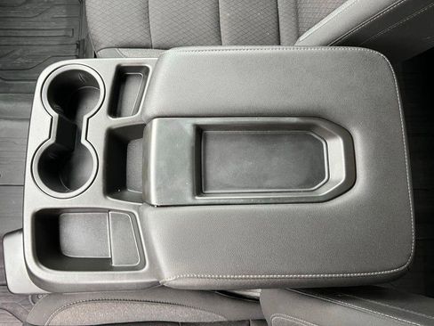 Used 2024 GMC Sierra 1500 Elevation image 29