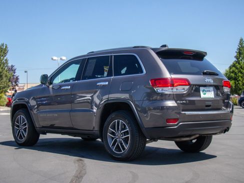 Used 2021 Jeep Grand Cherokee Limited w/ Luxury Group II image 5