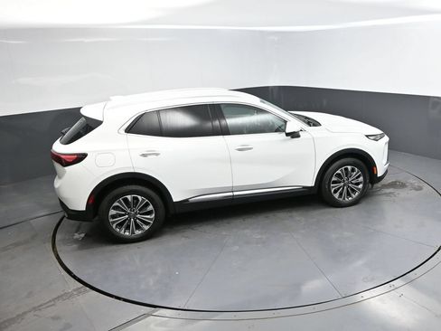 Used 2024 Buick Envision Preferred AWD/4WD image 31