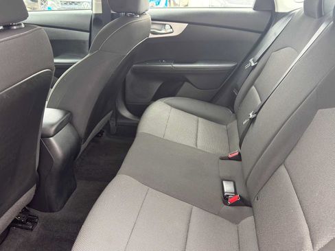 Certified 2023 Kia Forte LXS FWD image 27