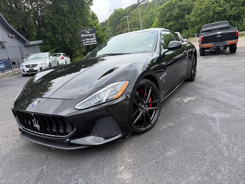 Used 2018 Maserati GranTurismo Sport RWD image 4