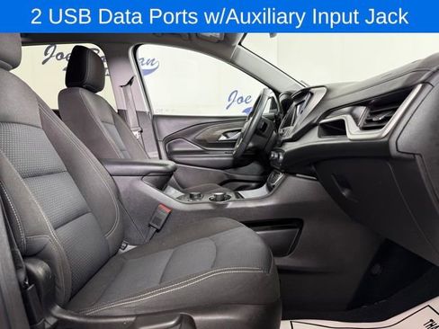 Used 2022 GMC Terrain SLE w/ Driver Convenience Package image 16